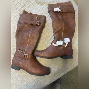 Cute and comfy  Brand New Cognac Brown boots